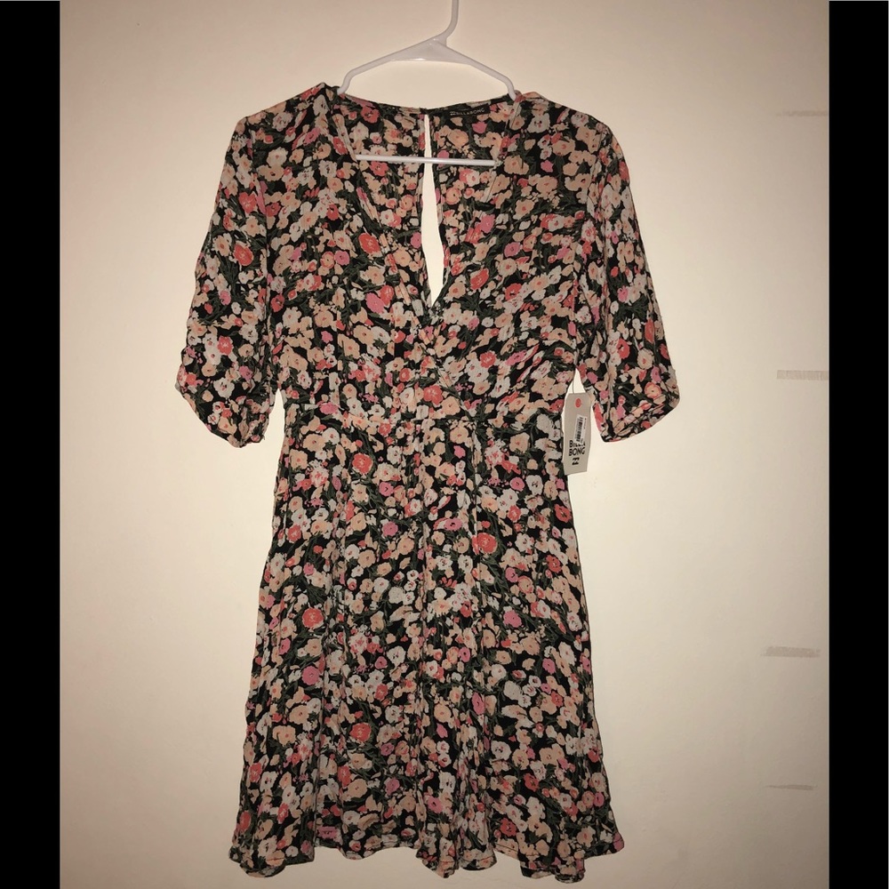 Billabong dress M